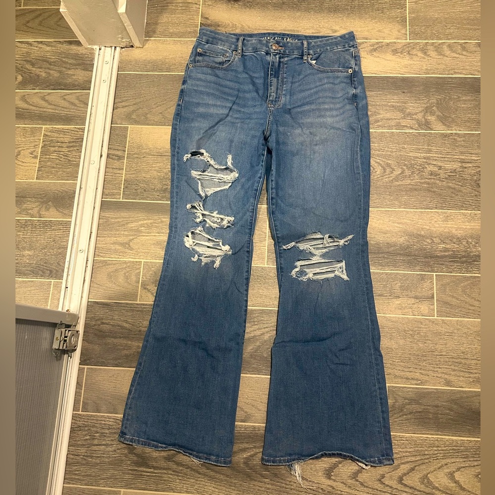 American Eagle Next Level Curvy Super High Rise Flare